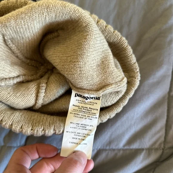 Patagonia Tan Beanie - Picture 5 of 5